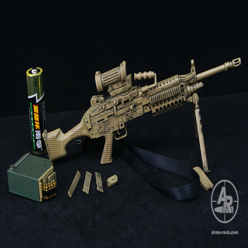 Arms-rack MK48 1/6 피규어 무기모델 미군장비(모래색)