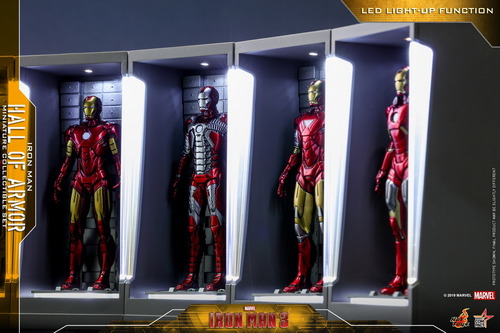 Hottoys HT MMSC005-011  Iron Man with Hall of Armor Miniature Set